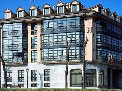 Astures Otel Oviedo