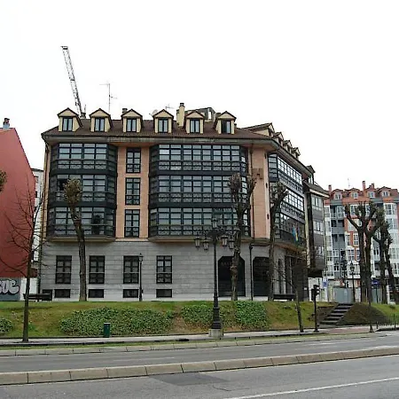 Hotel Astures 3*