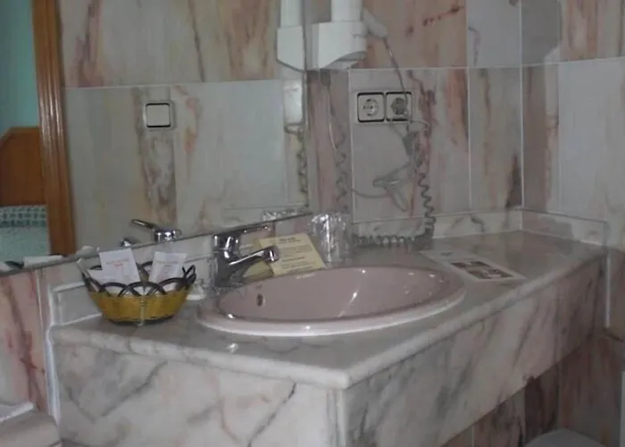 Hotell Astures Oviedo